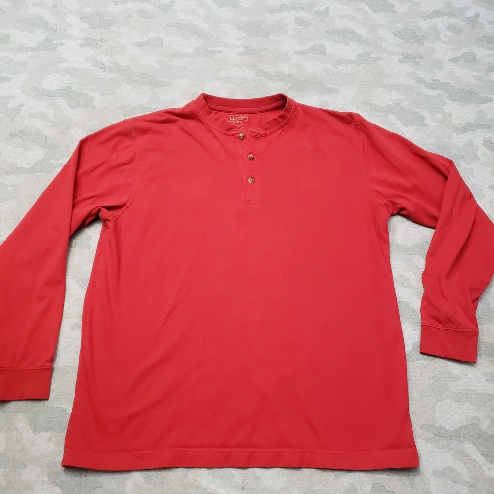 L.L. Bean Shirt Mens Medium Red Henley Long‎ Sleeve Outdoors Hiking Workwear